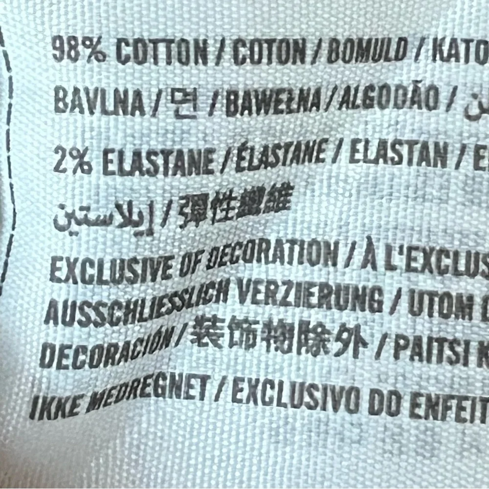 Hollister Plaid Poplin Long Sleeve Button Down Shirt - Picture 12 of 14